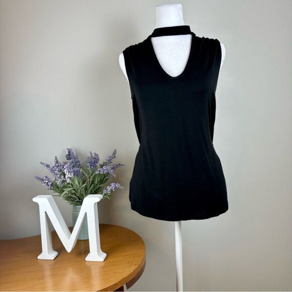 Karlie Black Choker Sleeveless Shirt Size Small - Picture 1 of 7